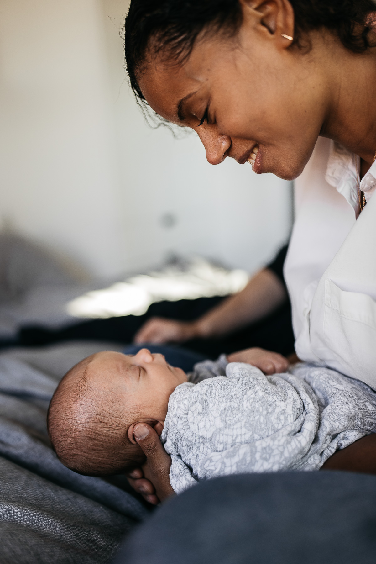 lifestyle-newborn-session-sf-second-child-23