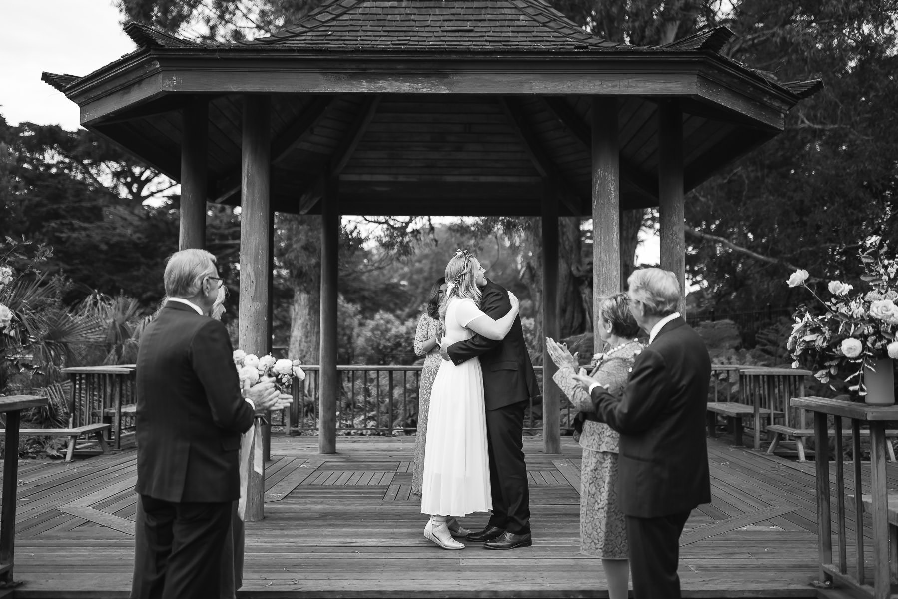 golden-gate-park-celebratory-garden-micro-wedding-elopement-21