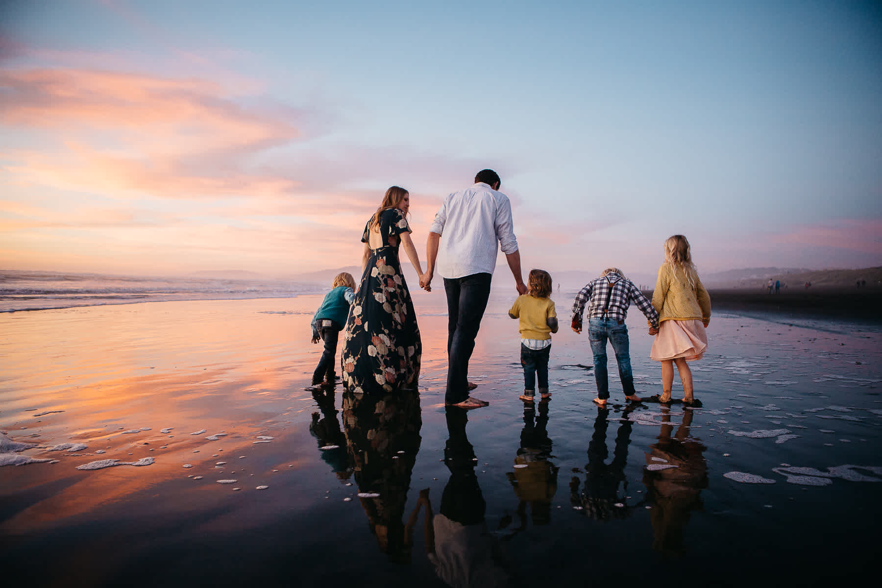 walking-into-sunset-ocean-beach-sf