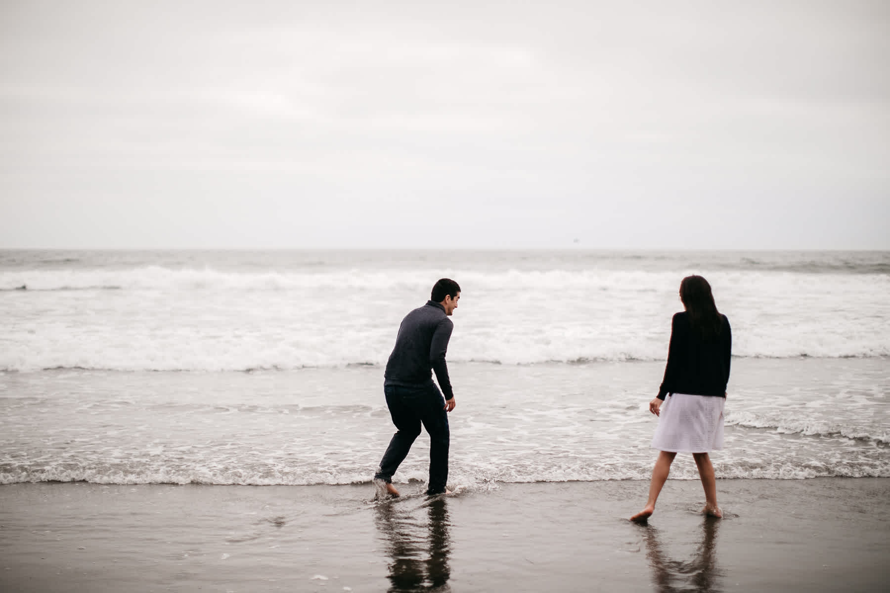 fort-funston-foggy-fun-beach-water-engagement-session-79