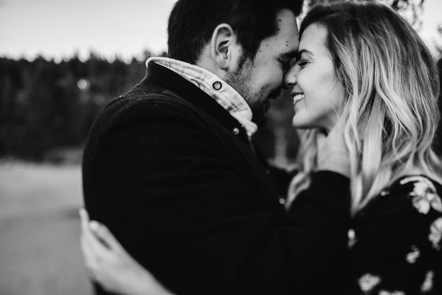 donner-lake-tahoe-national-forest-fall-engagement-session-21