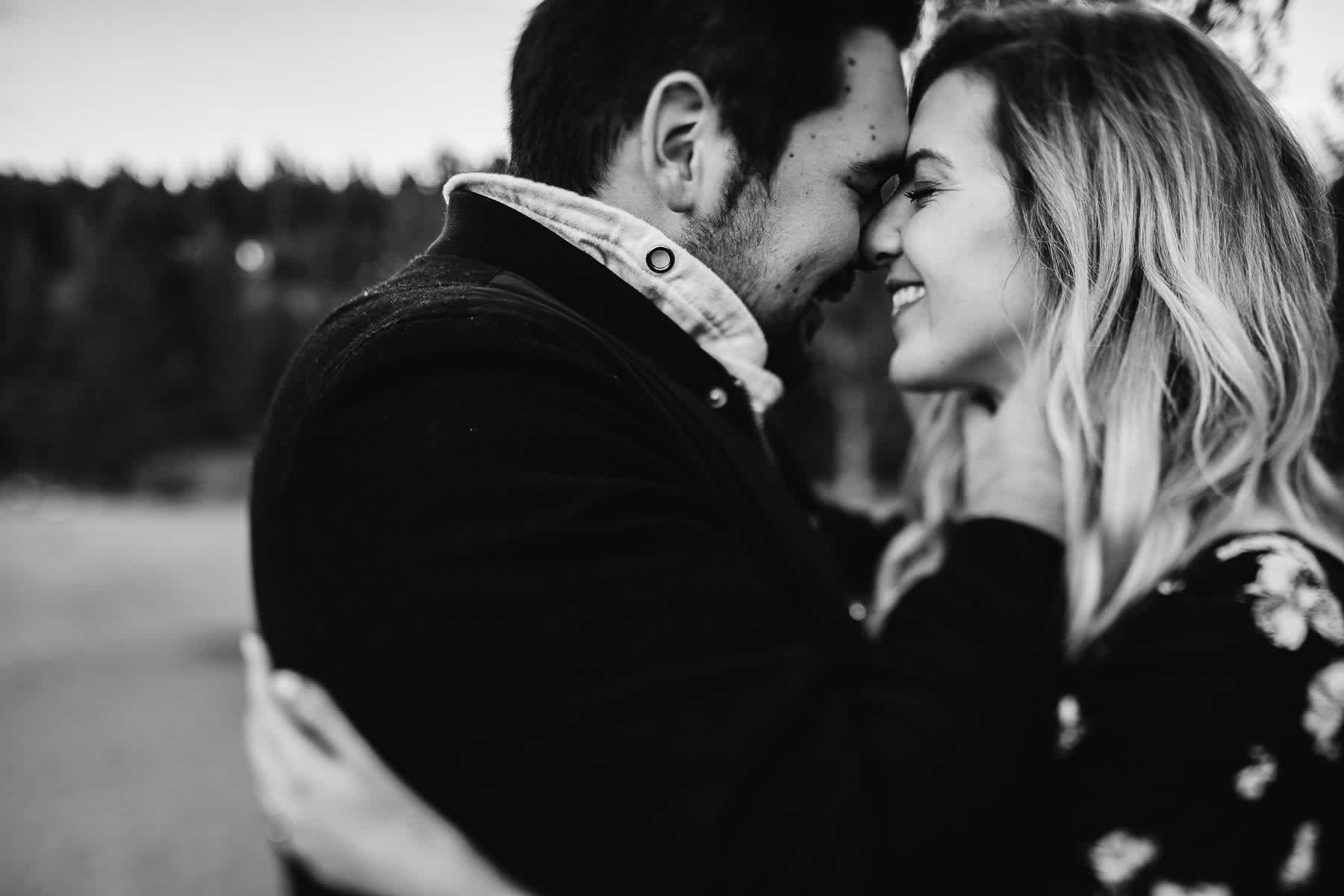 donner-lake-tahoe-national-forest-fall-engagement-session-21