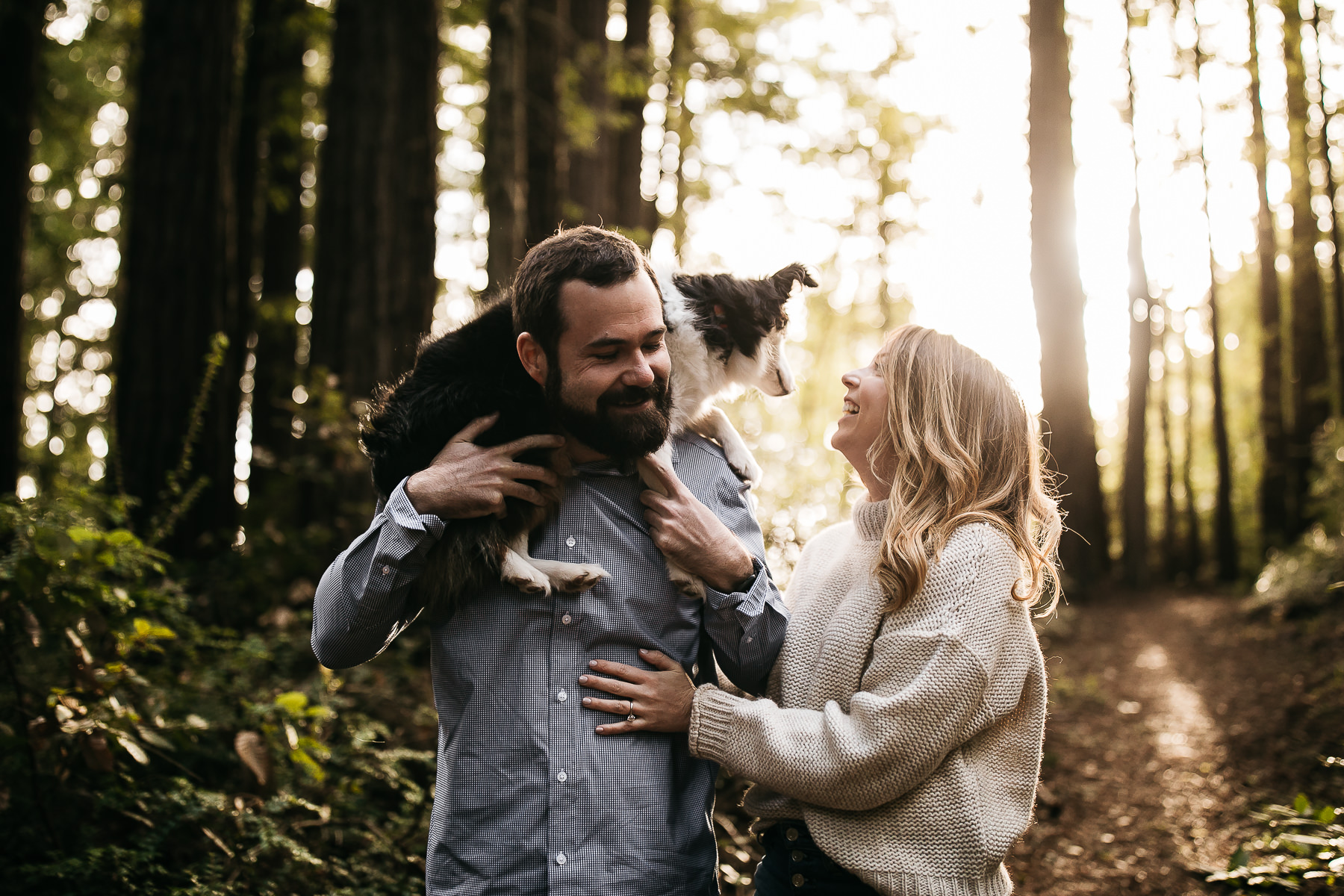 mt-tam-foggy-winter-engagement-session-australian-shepherd-puppy-2