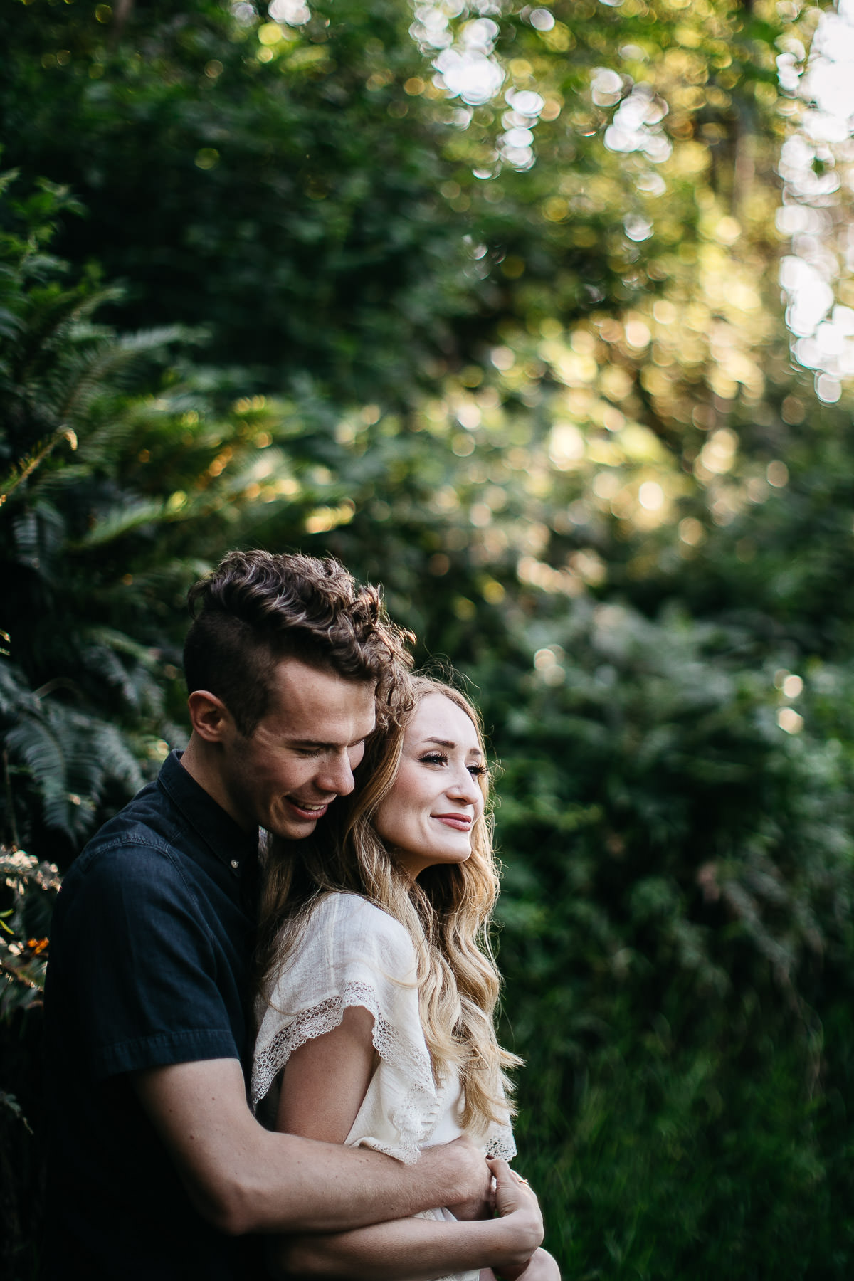 summer-san-francisco-lifestyle-coastal-engagement-session-11