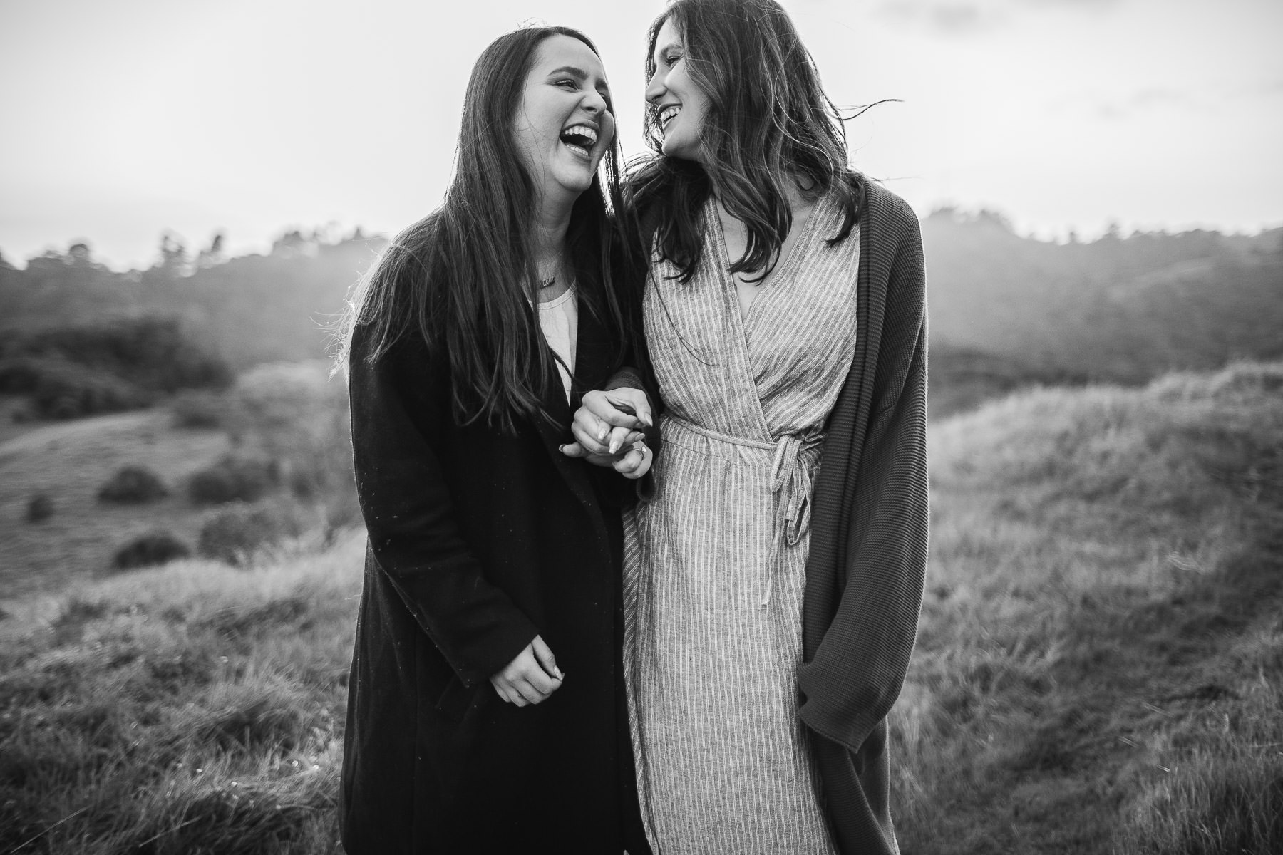 oakland-hills-sunset-engagement-golden-light-session-18