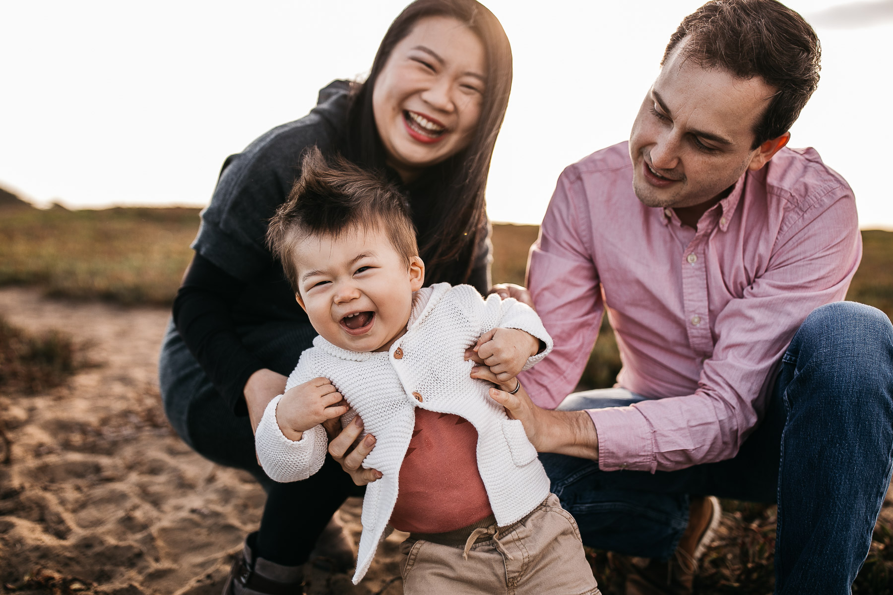 fort-funston-golden-light-winter-family-session-one-year-old-3