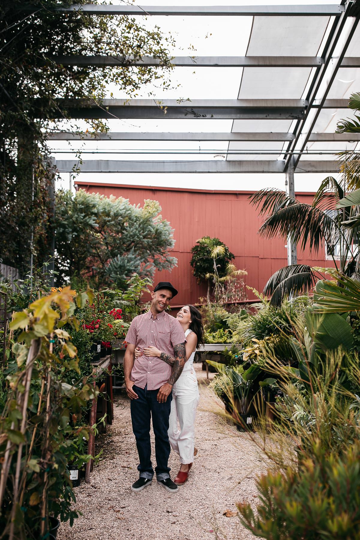 san-francisco-flora-grubb-gardens-engagement-city-foggy-session-33