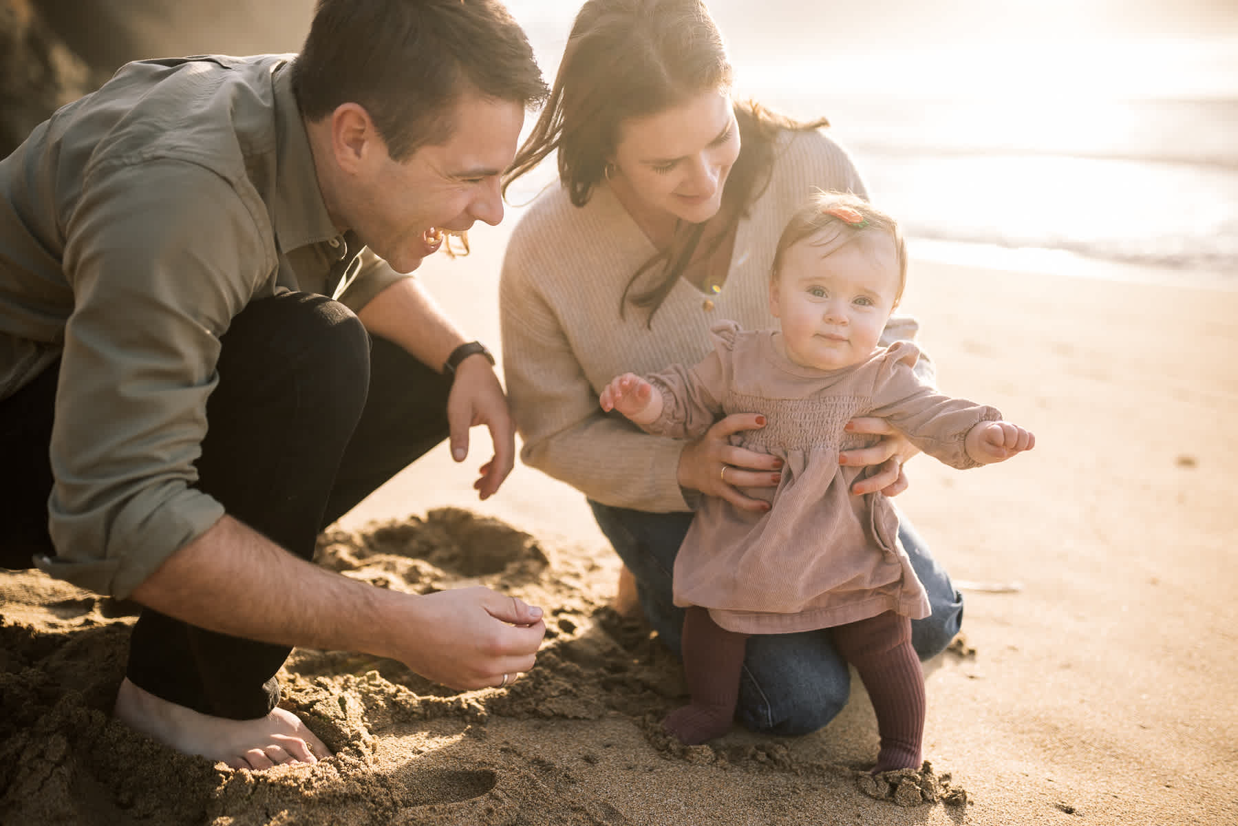 Half-moon-bay-golden-light-fall-beach-family-session-6