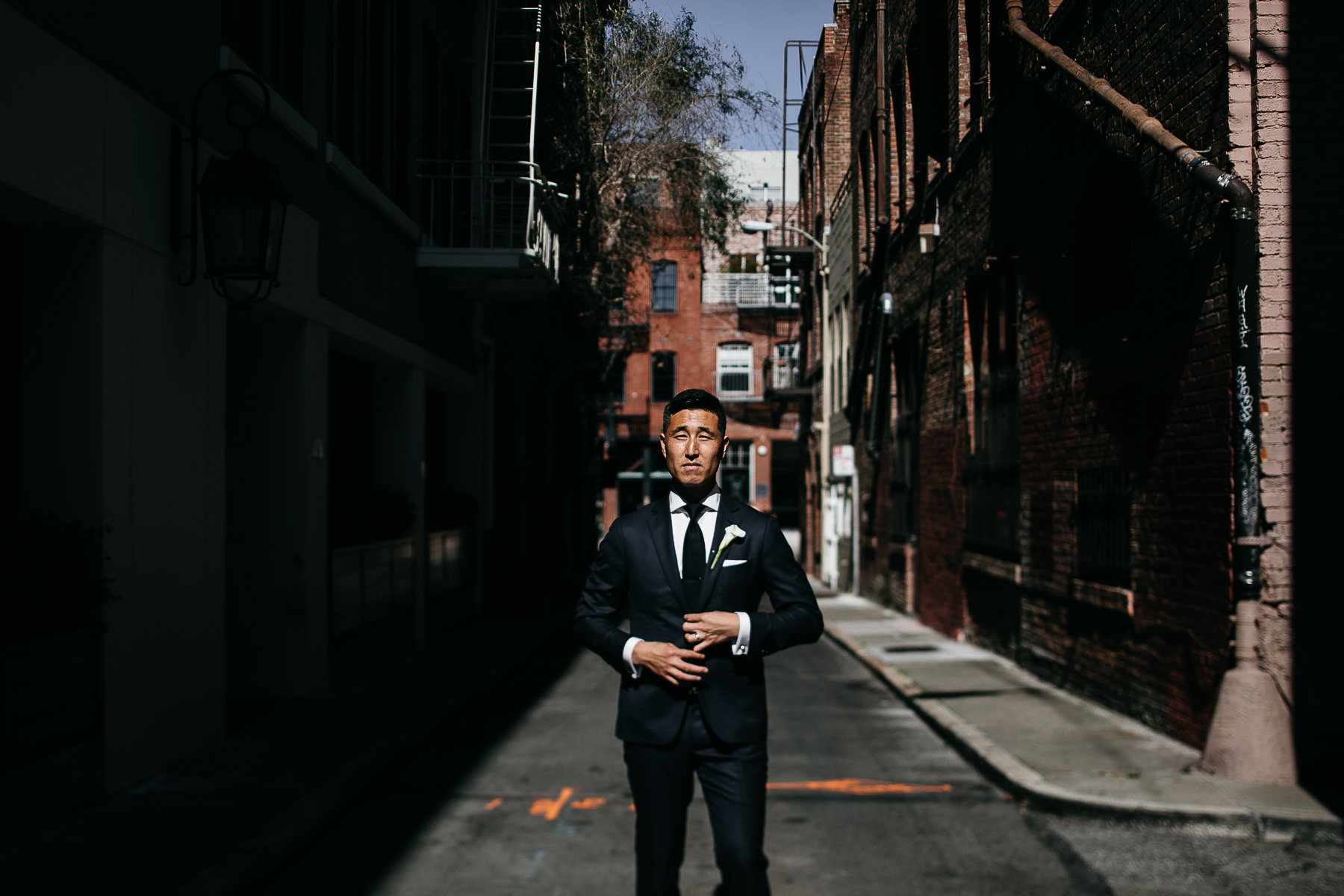 SF-city-hall-wedding-tartine-factory-urban-formals-92