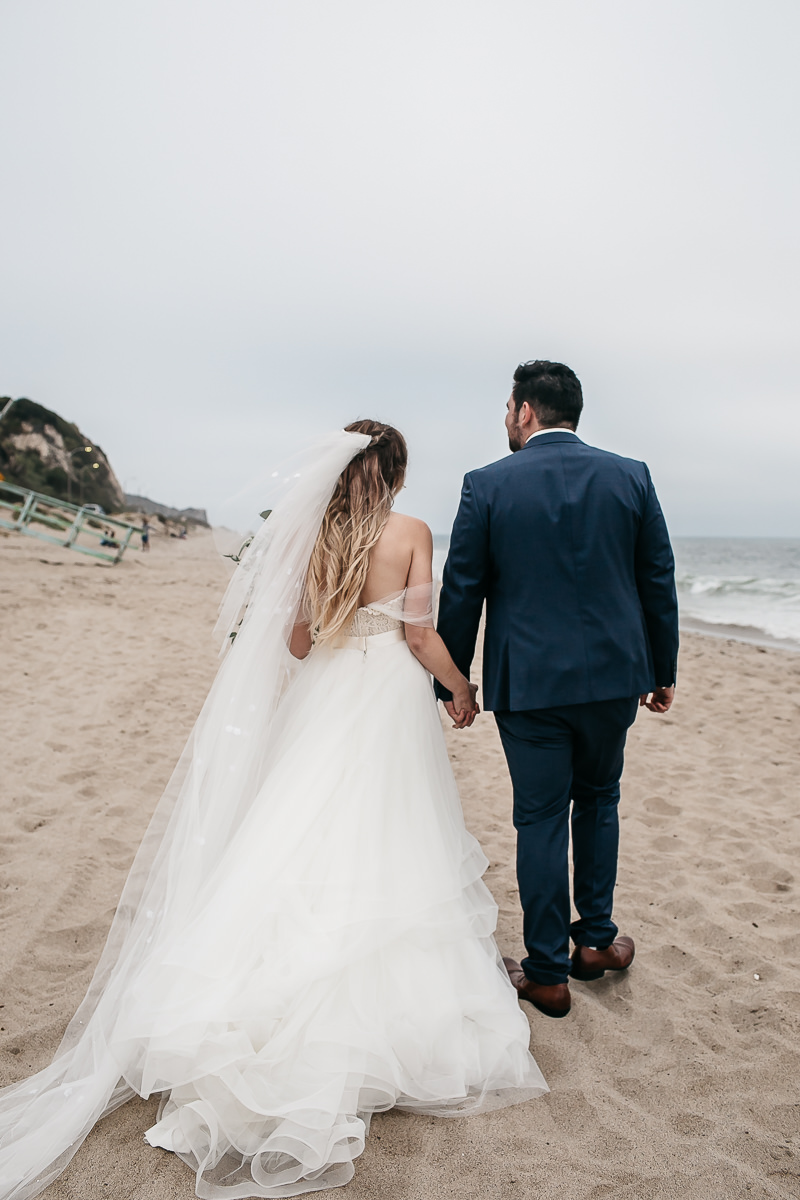 malibu-gloomy-summer-romantic-wedding-62