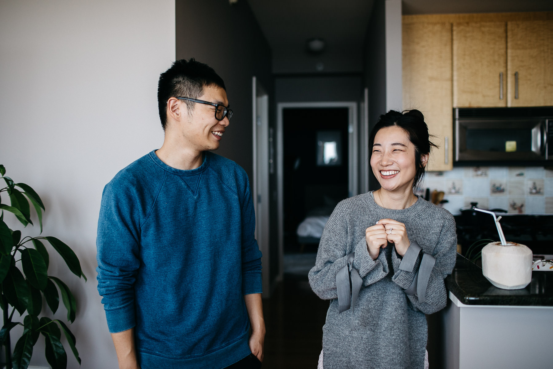 san-francisco-in-home-engagement-lifestyle-session-44