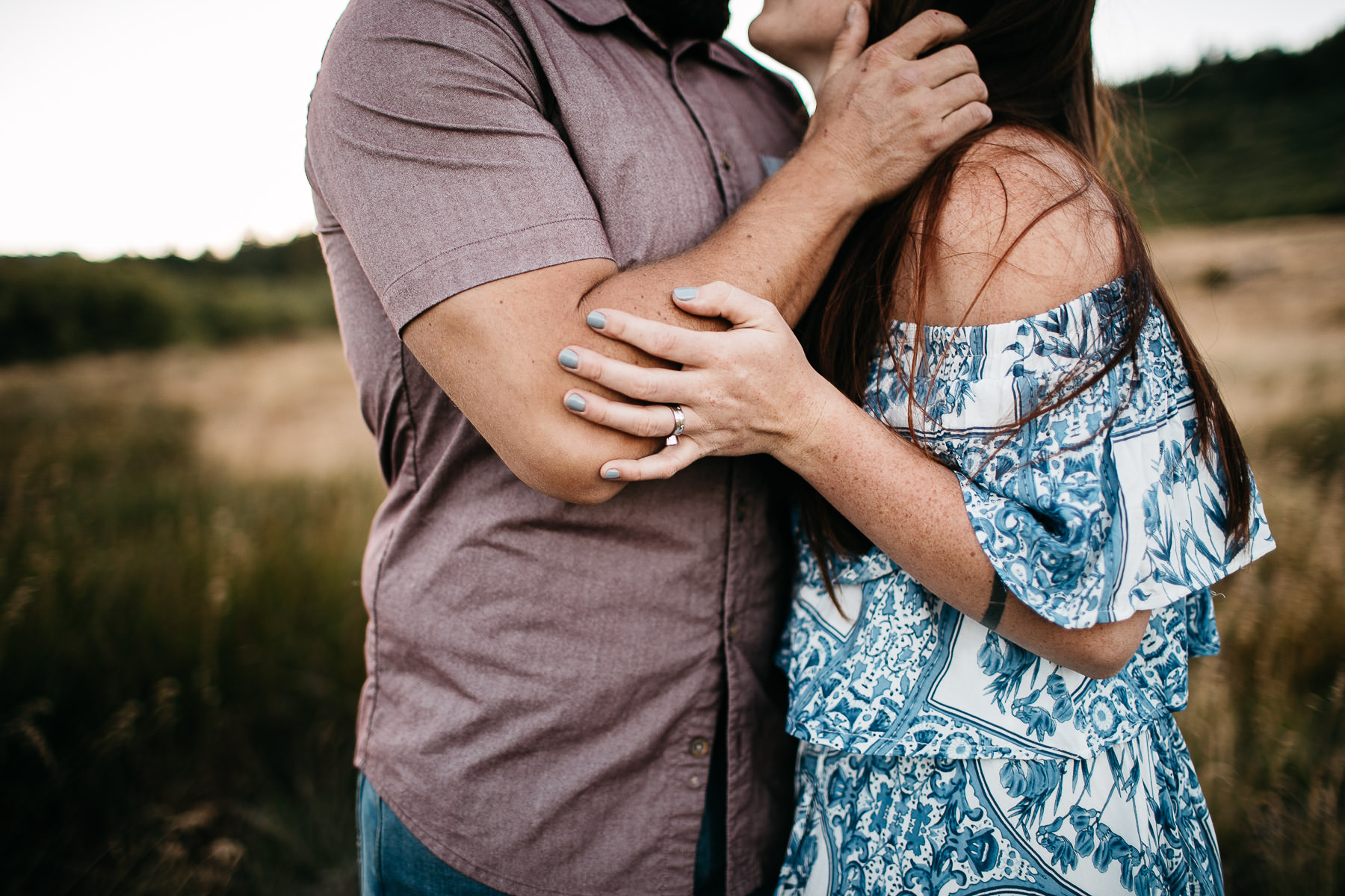 lake-tahoe-anniversary-couple-session-with-a-puppy-36