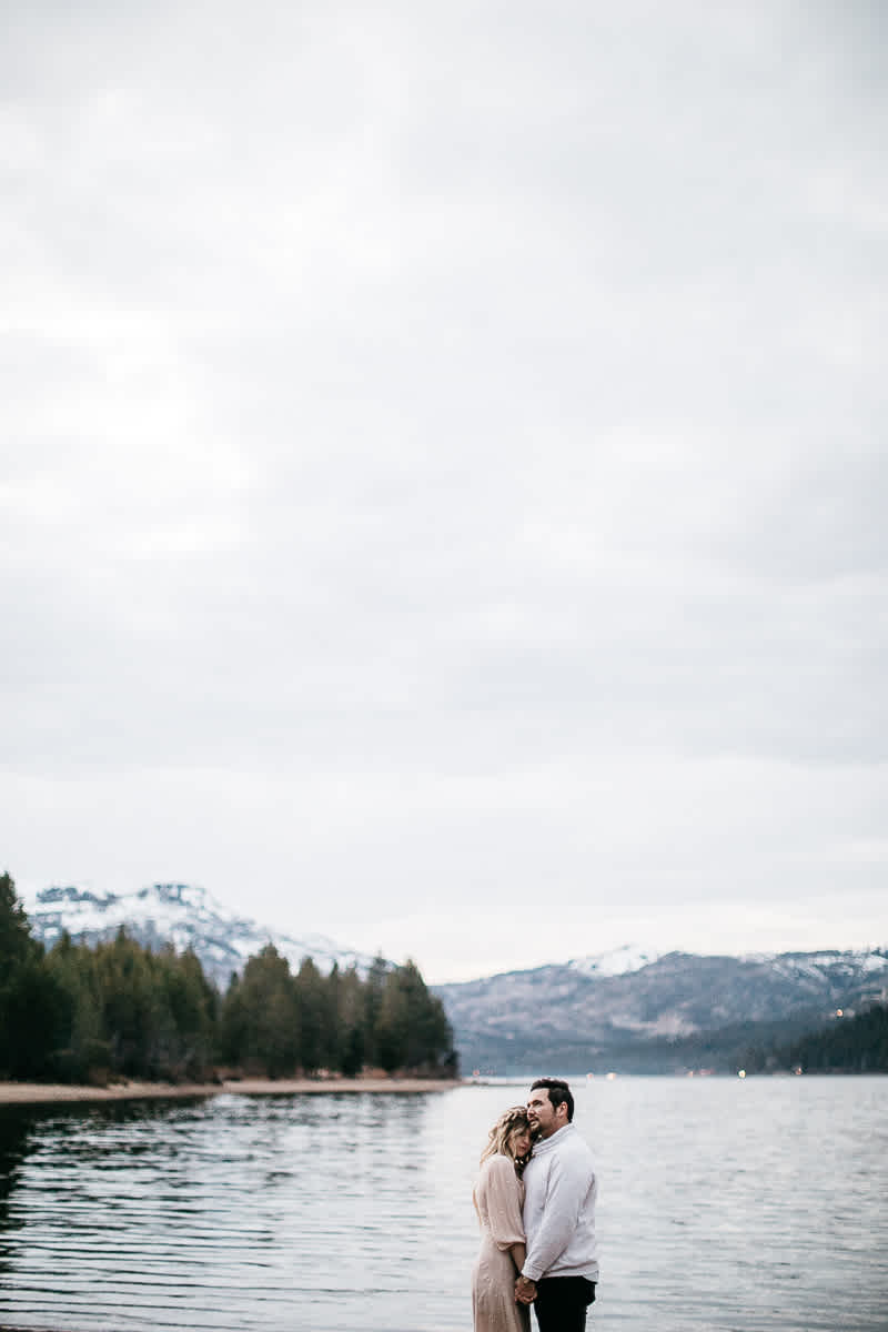 donner-lake-tahoe-national-forest-fall-engagement-session-56