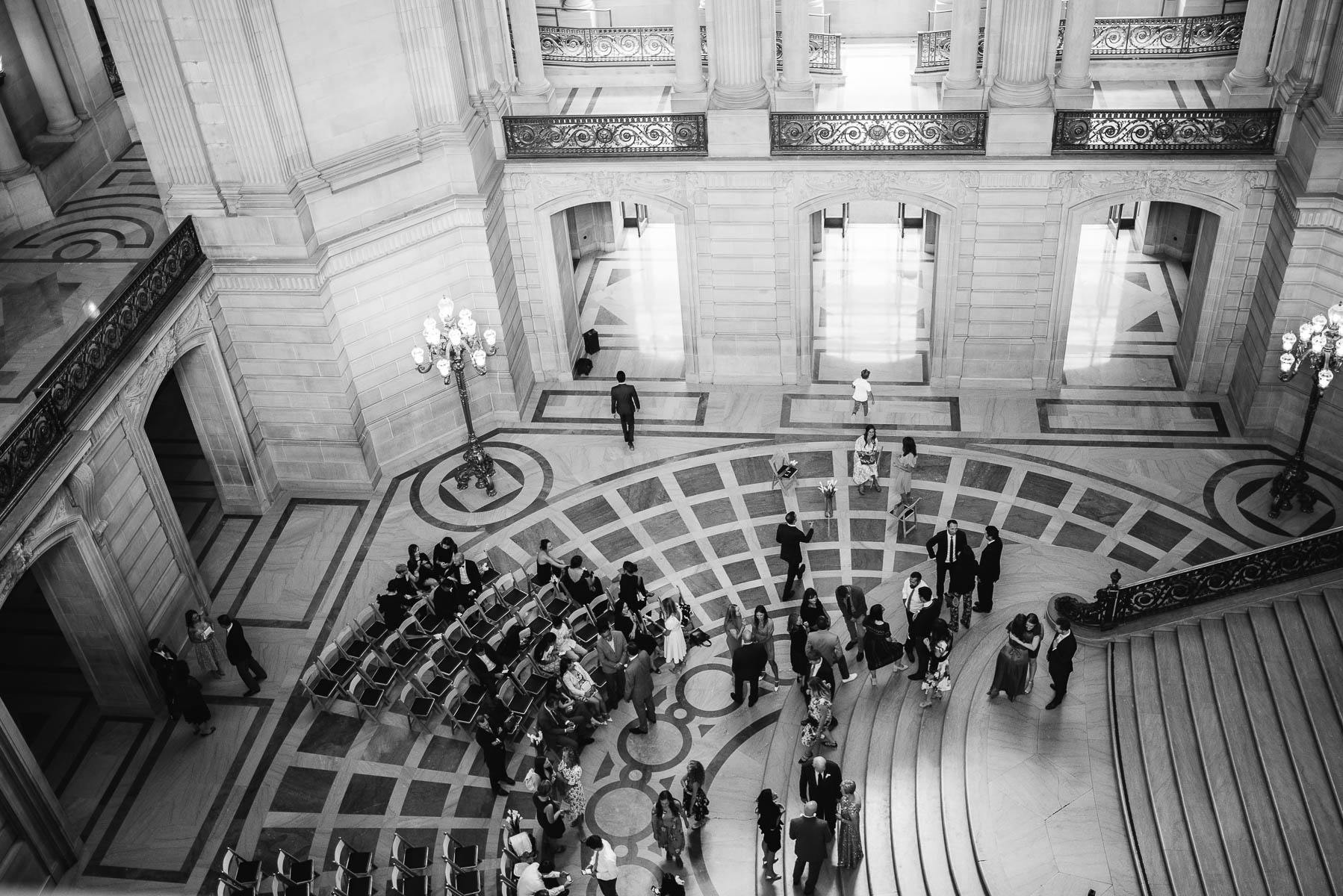 SF-city-hall-wedding-tartine-factory-urban-formals-35