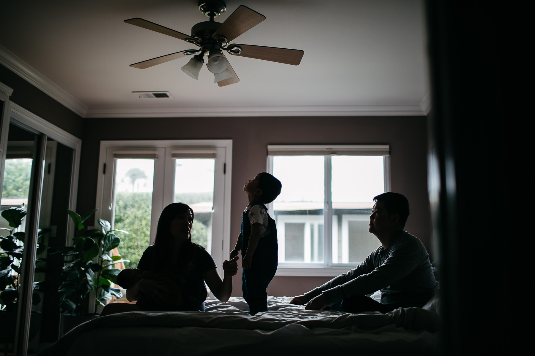 san-jose-family-lifestyle-newborn-rainy-day-shoot-24