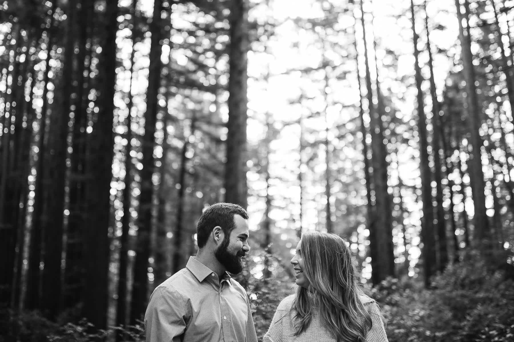 mt-tam-foggy-winter-engagement-session-australian-shepherd-puppy-9