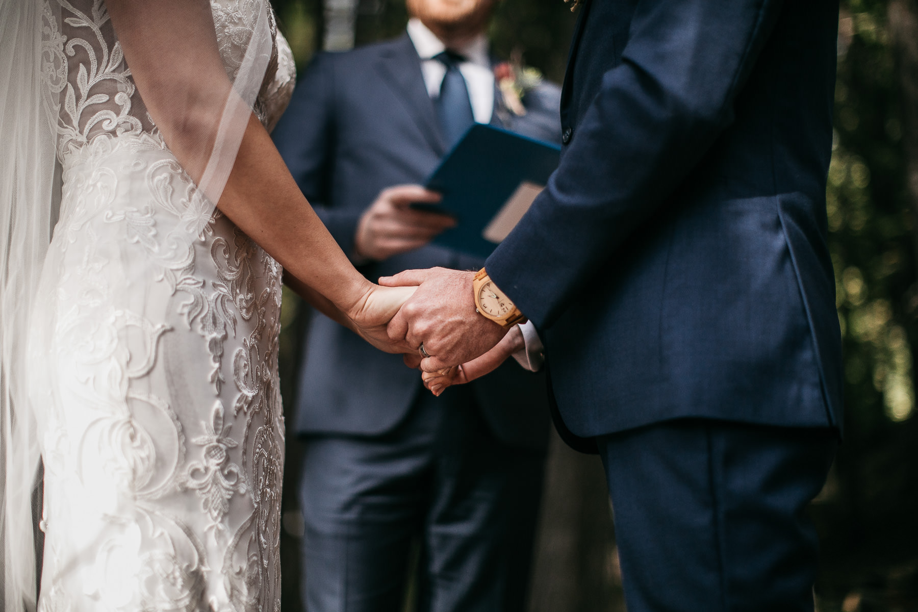 twenty-mile-house-fall-rainy-wedding-42