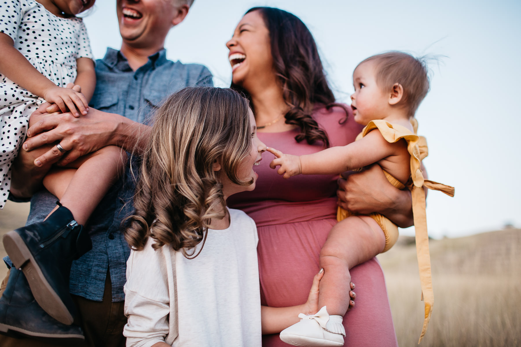 salt-lake-city-family-lifestyle-phtpographer-golden-field-45