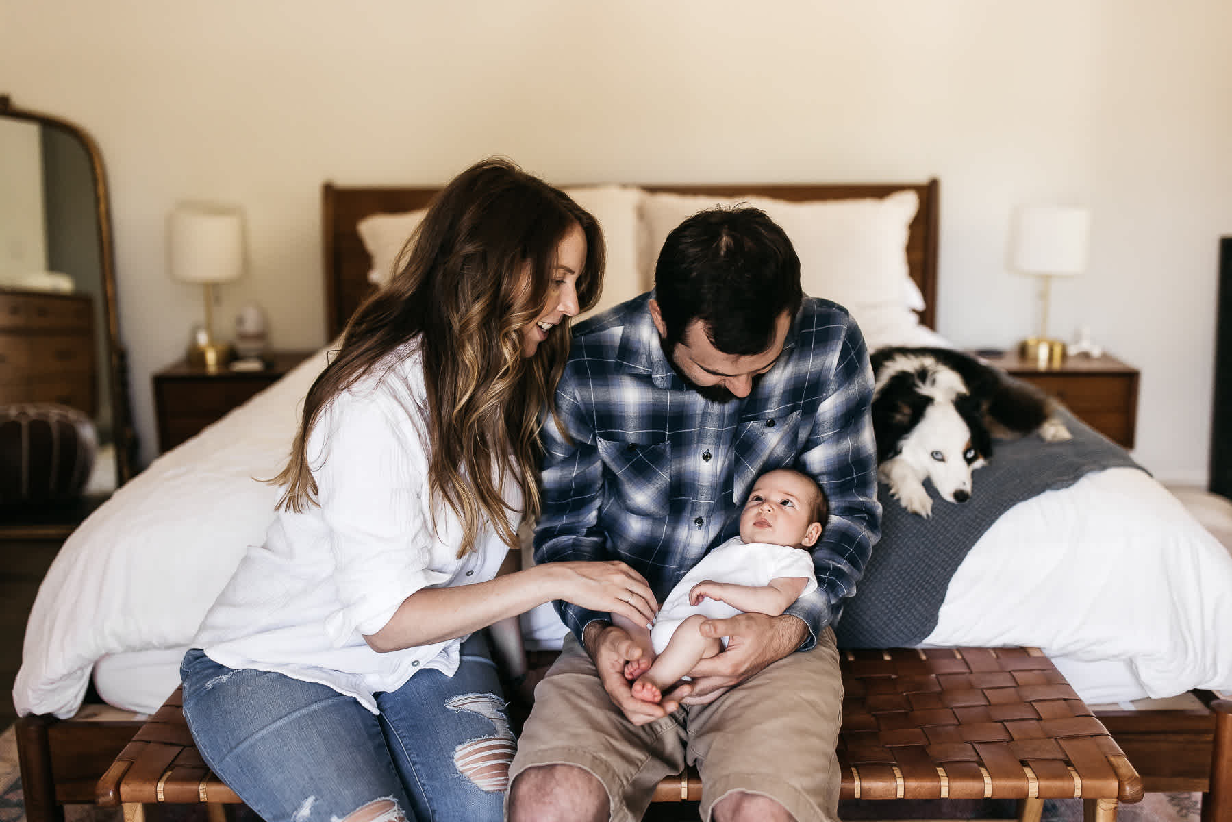 mountain-view-in-home-lifestyle-newborn-session-32