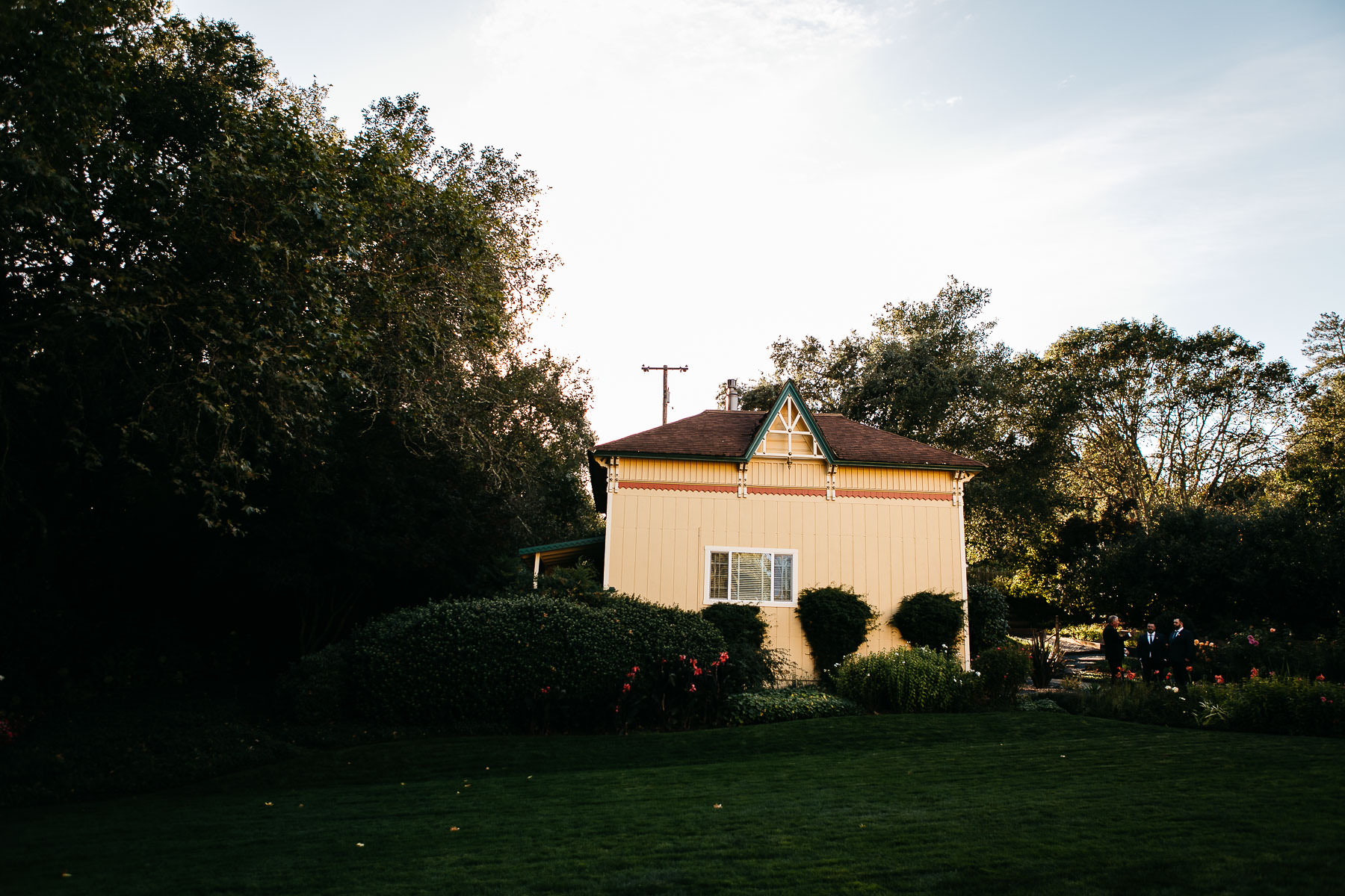 Healdsburg-ca-madrona-manor-fall-wedding-1