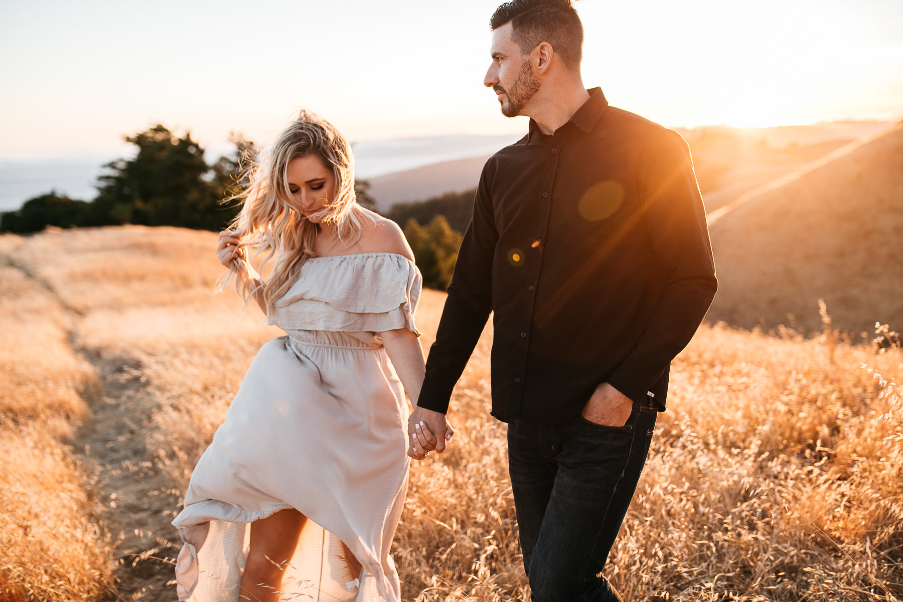 mt-tam-golden-hills-sunset-engagement-session-37