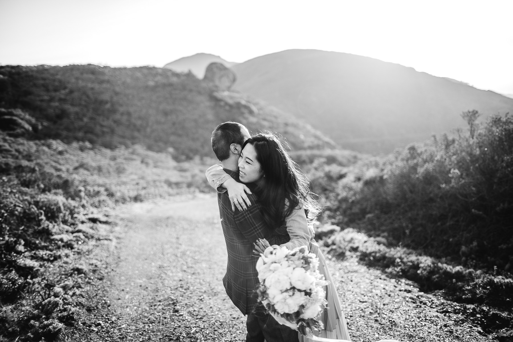 marin-headlands-redwood-golden-gate-bridge-engagement-session-16