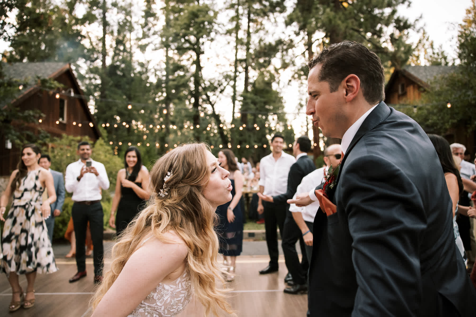 Evergreen-Lodge-Yosemite-Summer-wedding-223