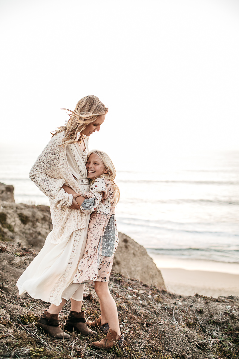 half-moon-bay-golden-cliffside-family-session-51
