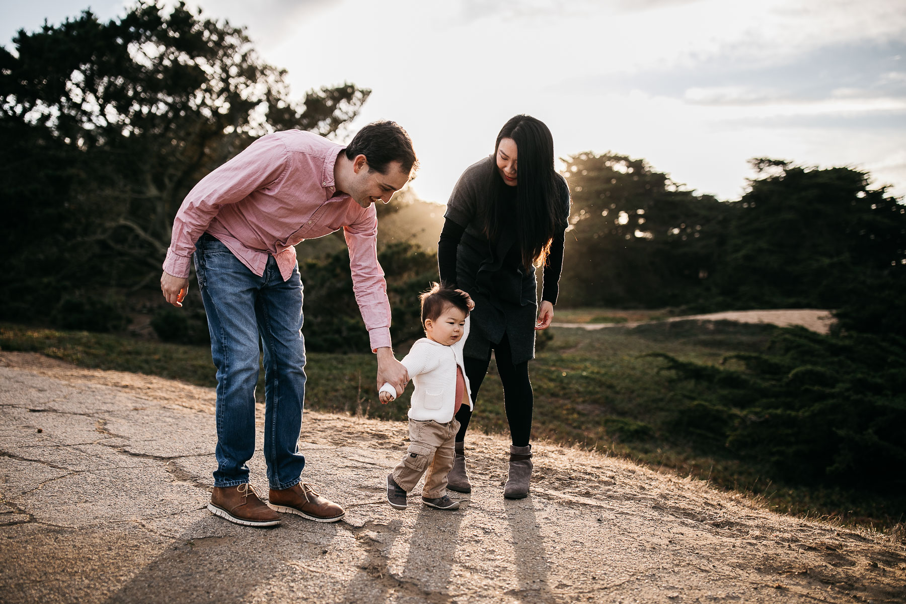 fort-funston-golden-light-winter-family-session-one-year-old-14
