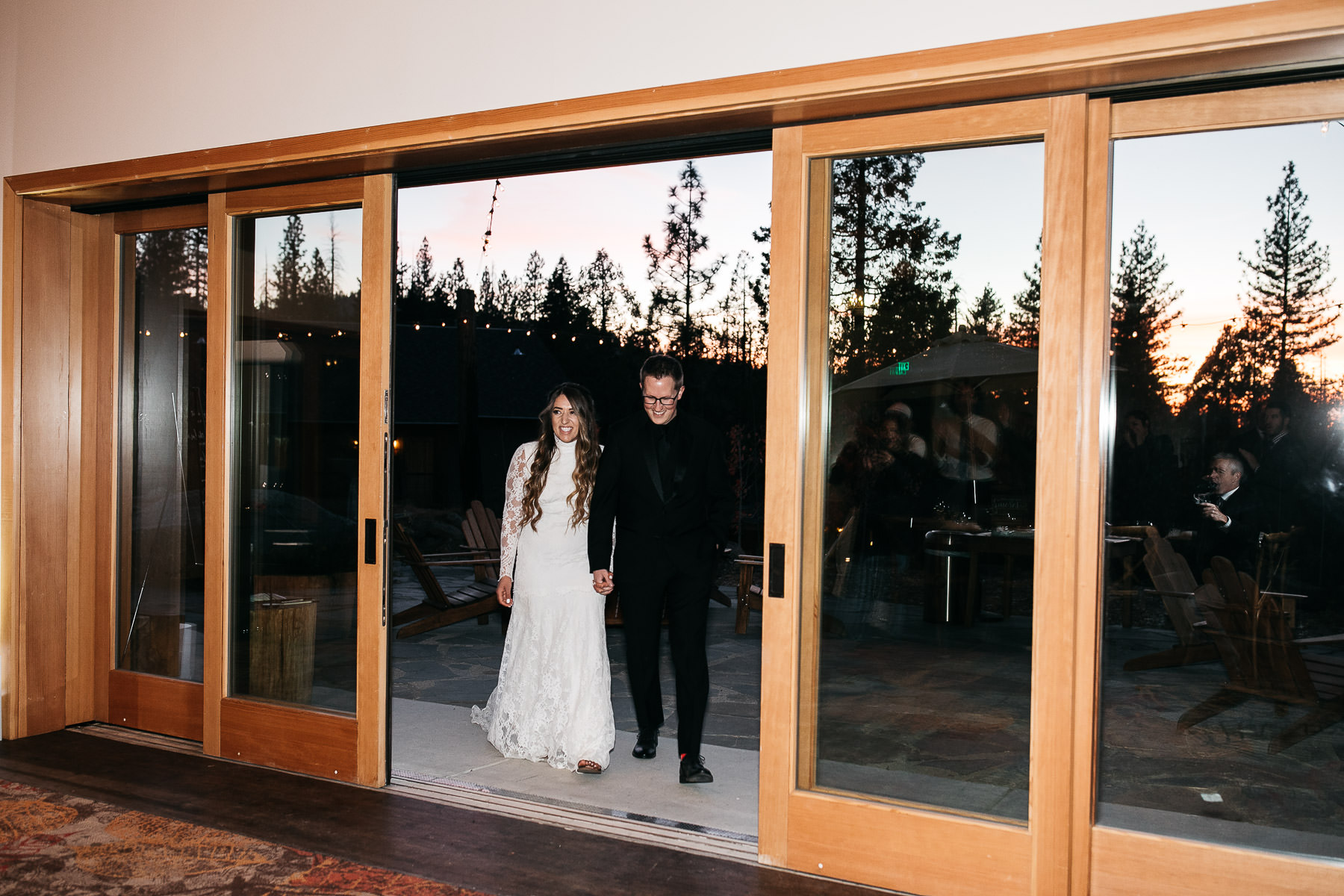 yosemite-rush-creek-fall-wedding-goldendoodle-105