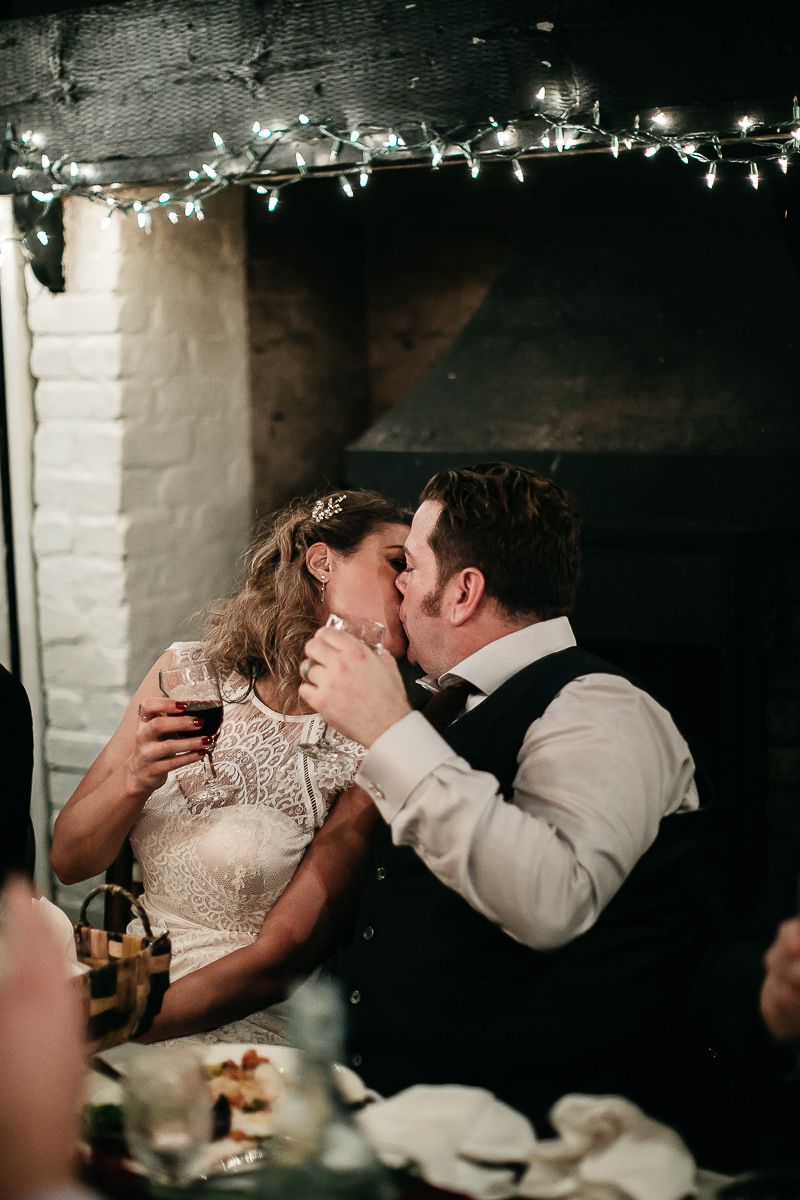 muir-beach-pelican-inn-foggy-wedding-104