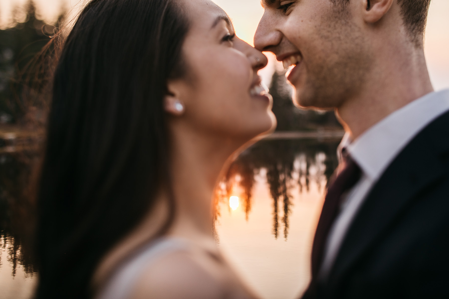 yosemite-cathedral-lake-hiking-sunset-elopement-56