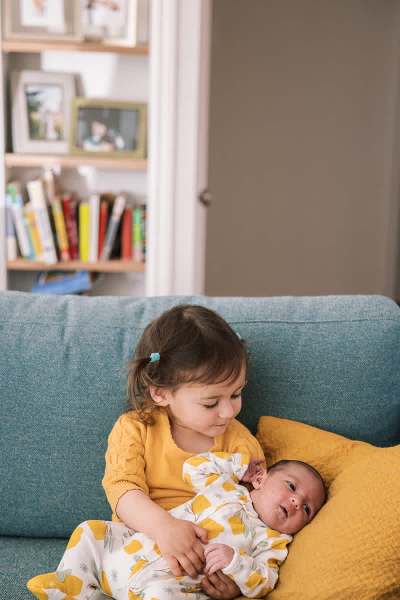 bay-area-in-home-lifestyle-newborn-session-44