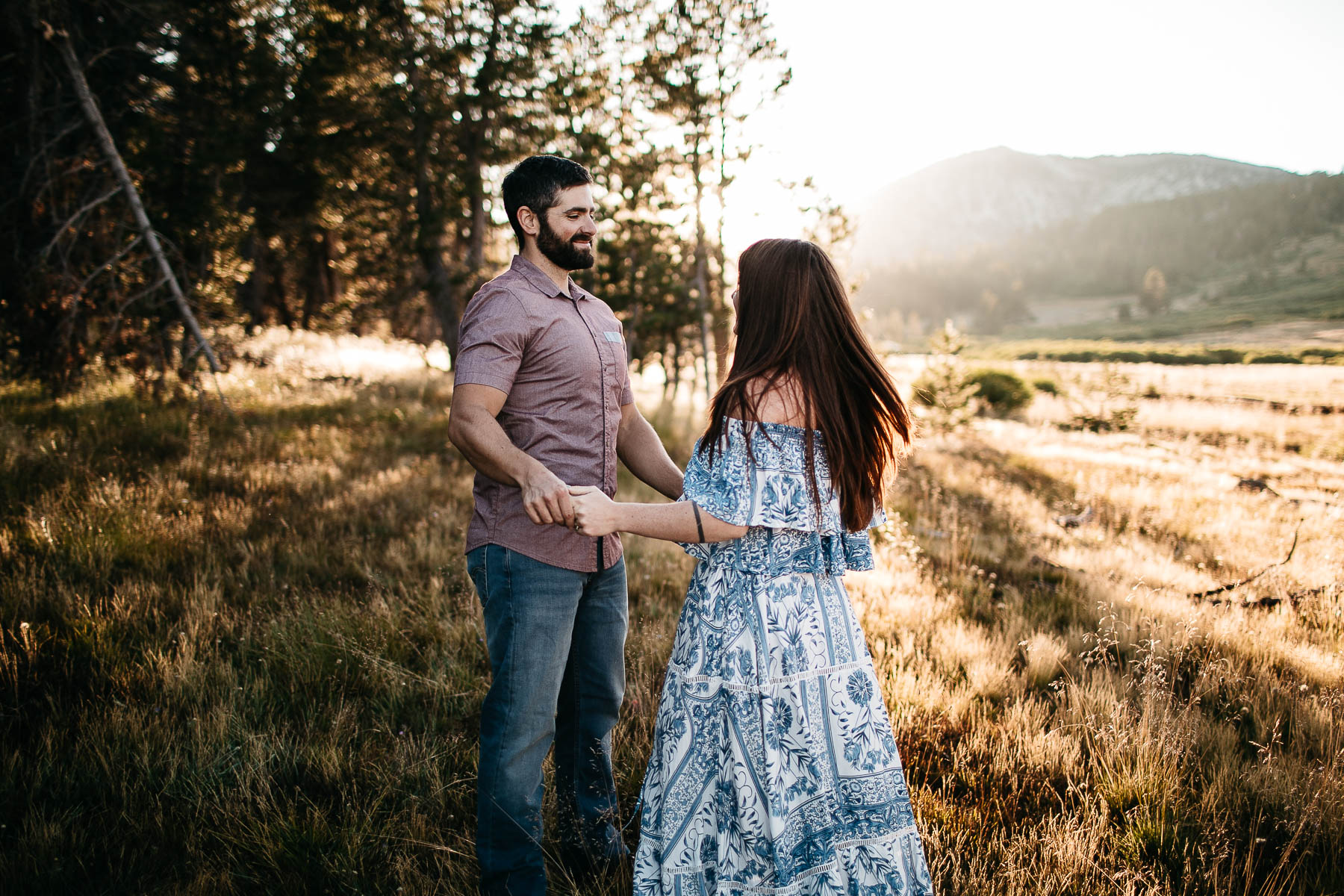 lake-tahoe-anniversary-couple-session-with-a-puppy-28