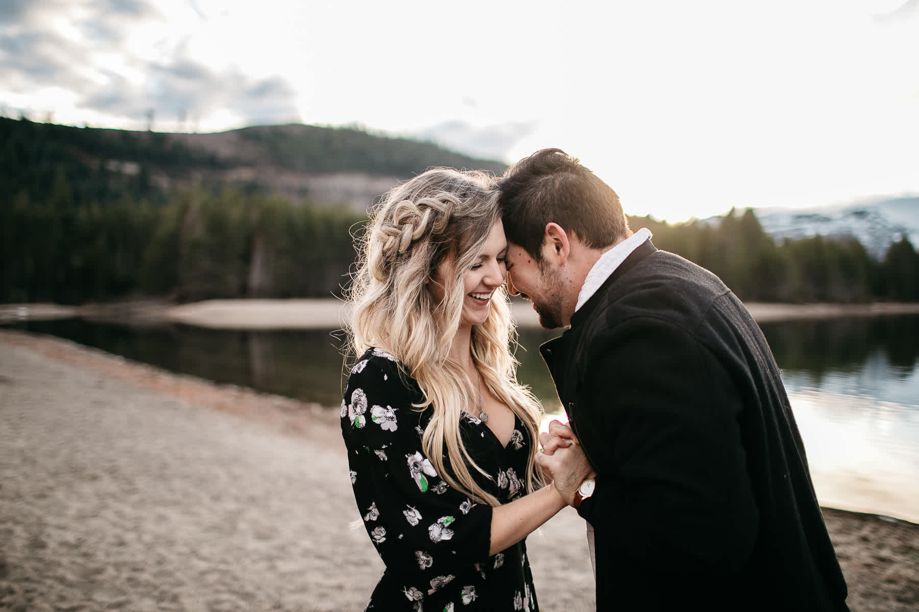 donner-lake-tahoe-national-forest-fall-engagement-session-26