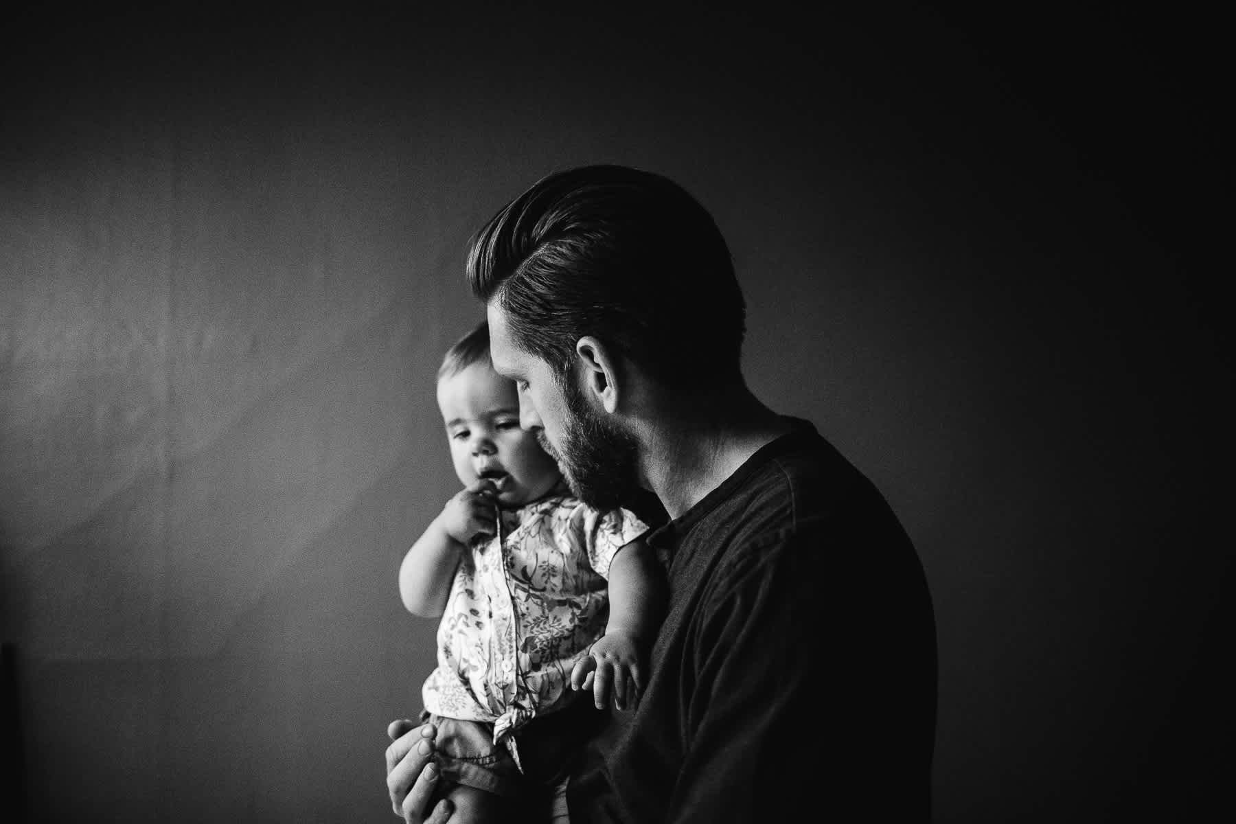 san-francisco-gloomy-spring-one-year-old-lifestyle-family-session-58