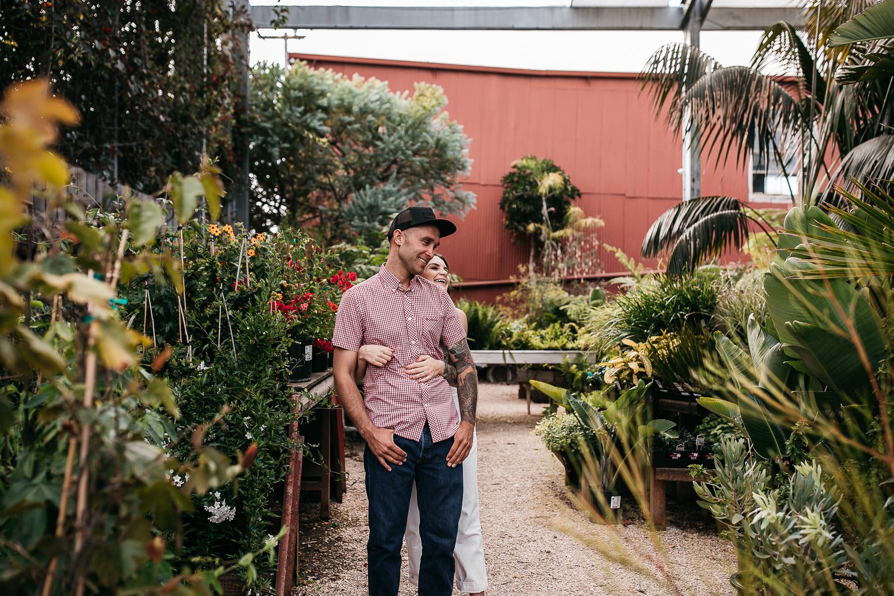 san-francisco-flora-grubb-gardens-engagement-city-foggy-session-34