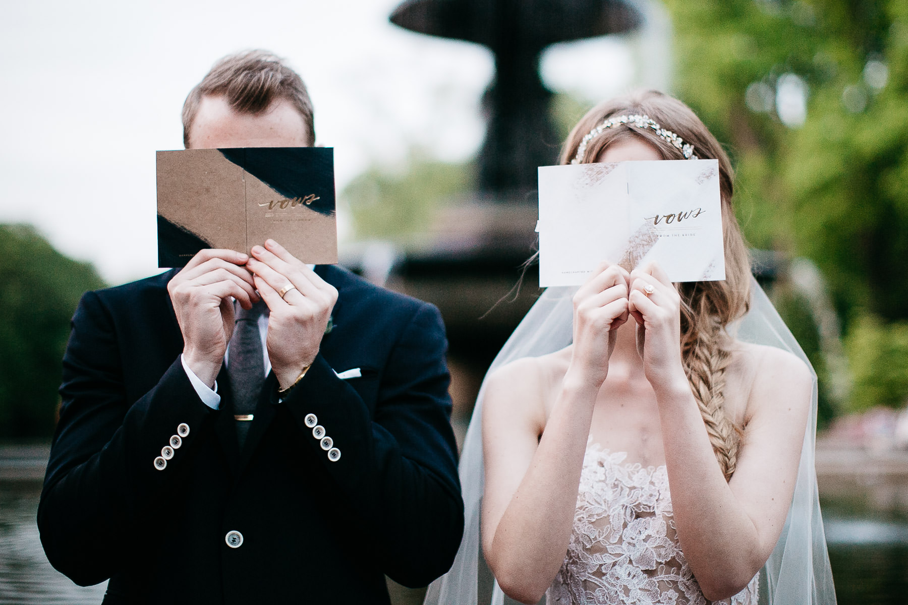 nyc-bhldn-stylized-brooklyn-bridge-elopement-88