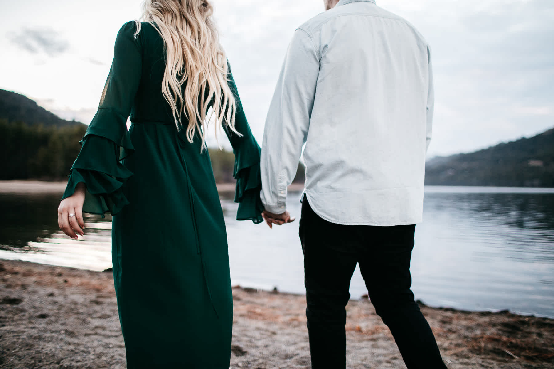 donner-lake-tahoe-national-forest-fall-engagement-session-39