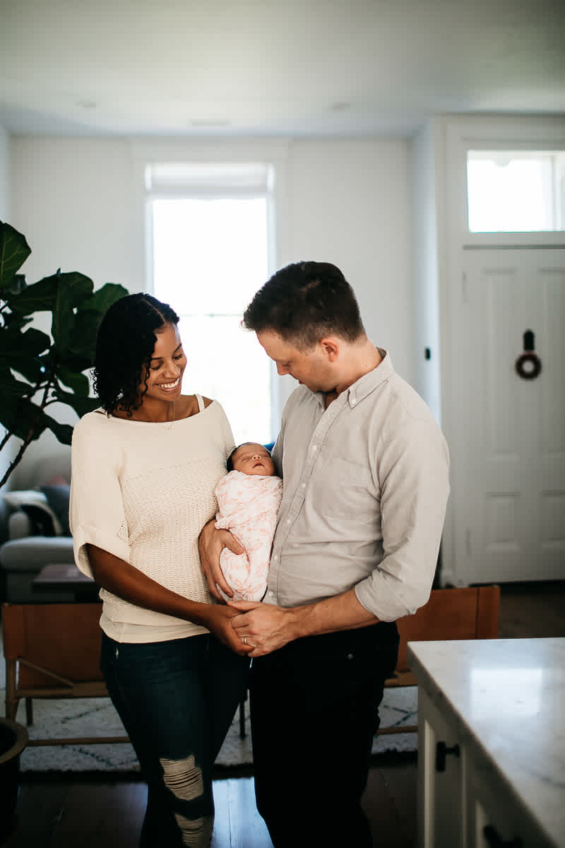san-francisco-in-home-lifestyle-newborn-session-19