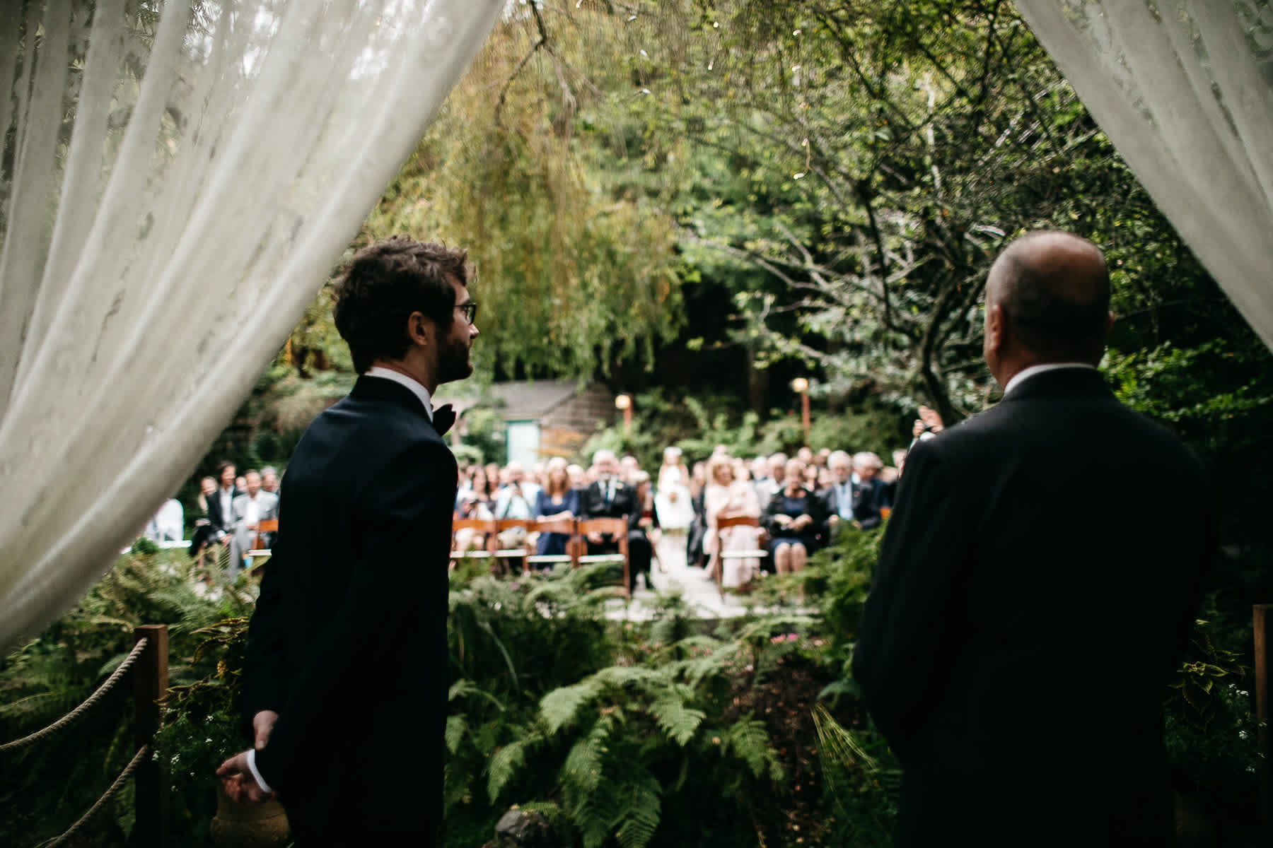 bodega-bay-secret-garden-gloomy-fall-wedding-62