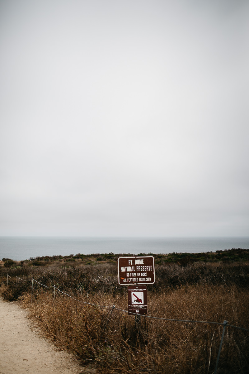 malibu-gloomy-summer-romantic-wedding-16