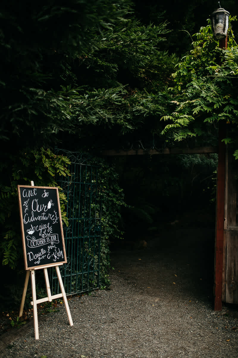 bodega-bay-secret-garden-gloomy-fall-wedding-47