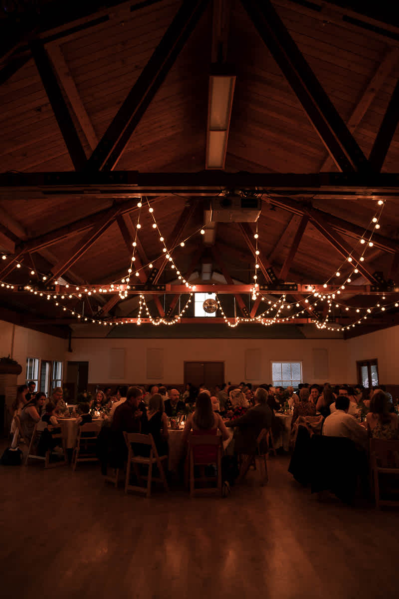 Willow-Camp-Stinson-Beach-Community-Center-Sunny-Winter-Wedding-86