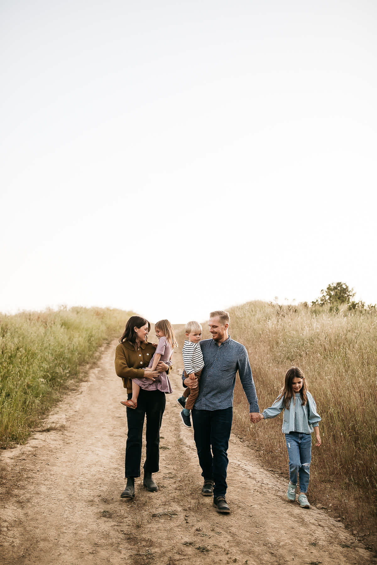 oakland-hills-golden-hour-lifestyle-family-session-35