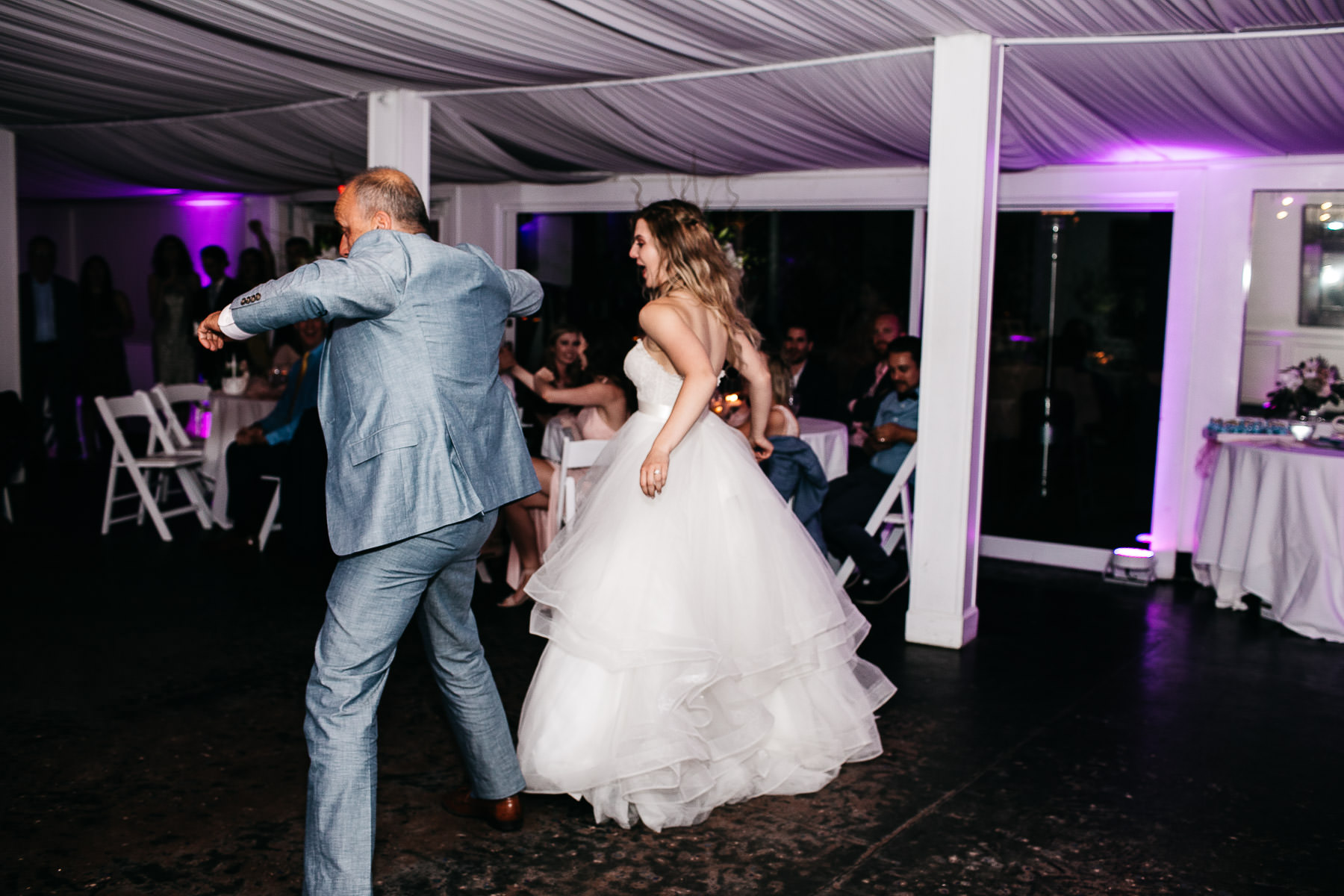 malibu-gloomy-summer-romantic-wedding-96