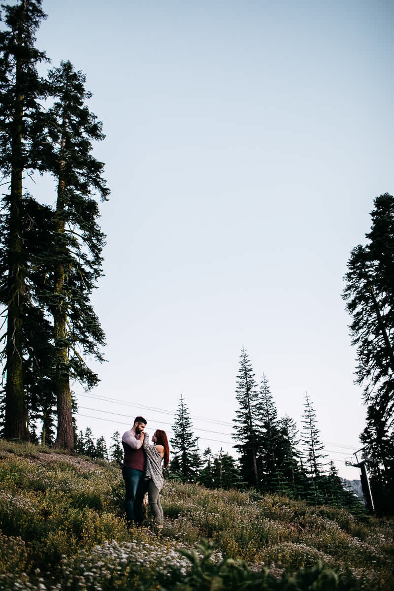 lake-tahoe-forest-donner-sunset-couple-session-30