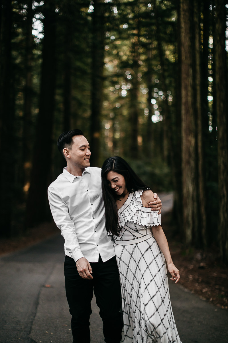 stinson-beach-muir-woods-sf-fun-quirky-engagement-session-12