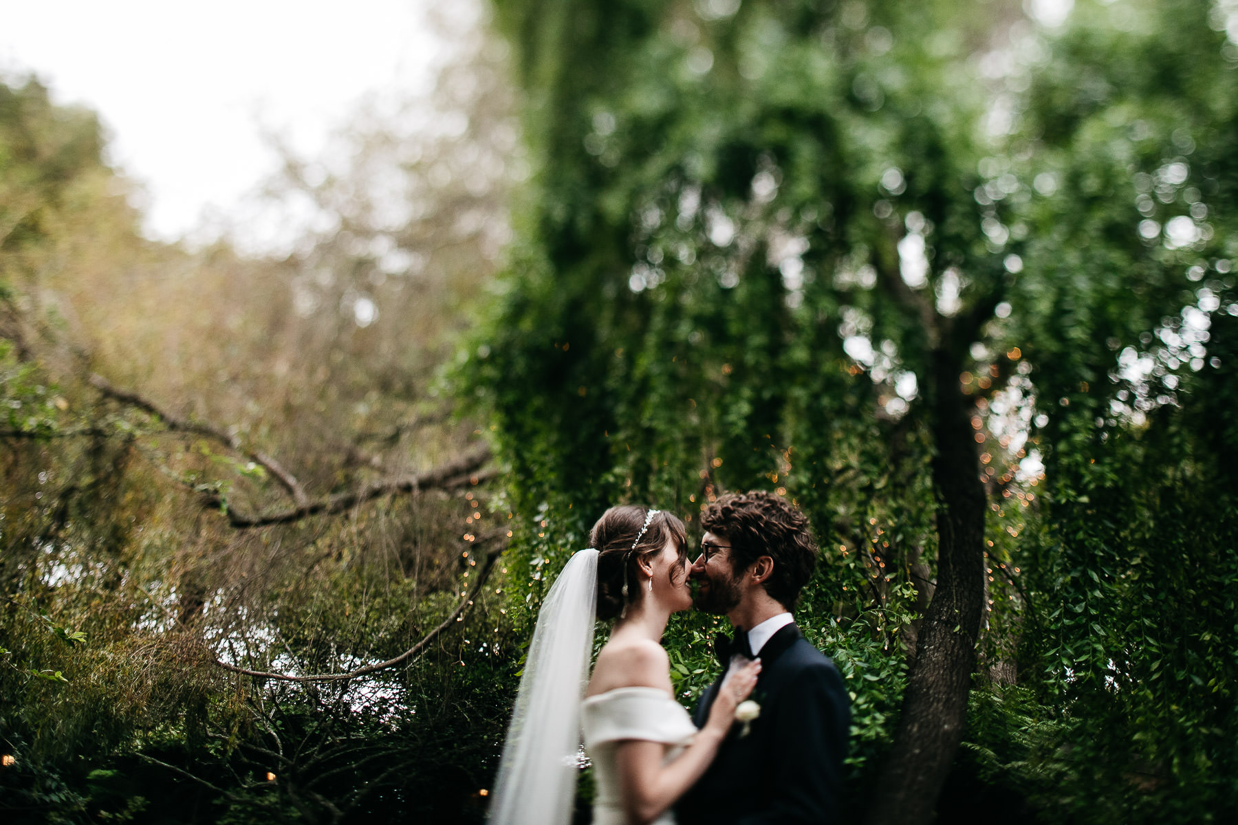 bodega-bay-secret-garden-gloomy-fall-wedding-93