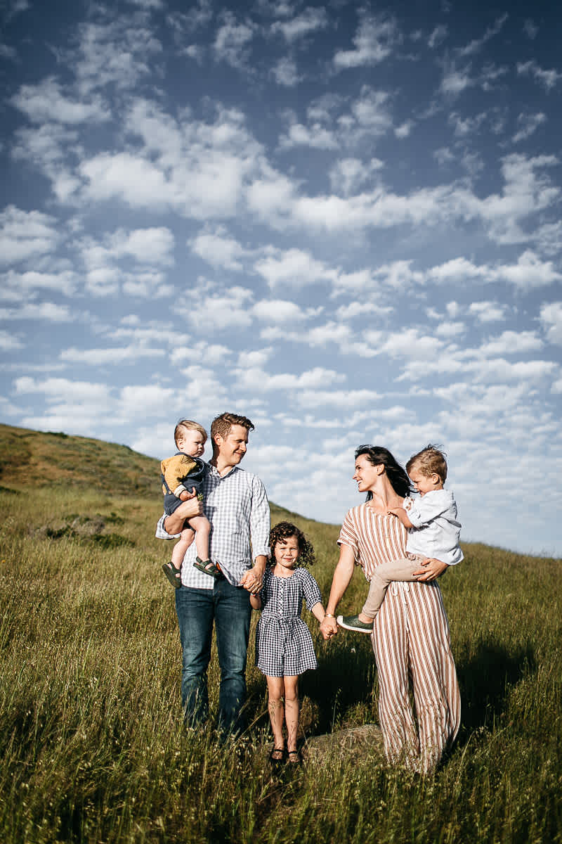 rodeo-beach-california-hills-lifestyle-family-session-15